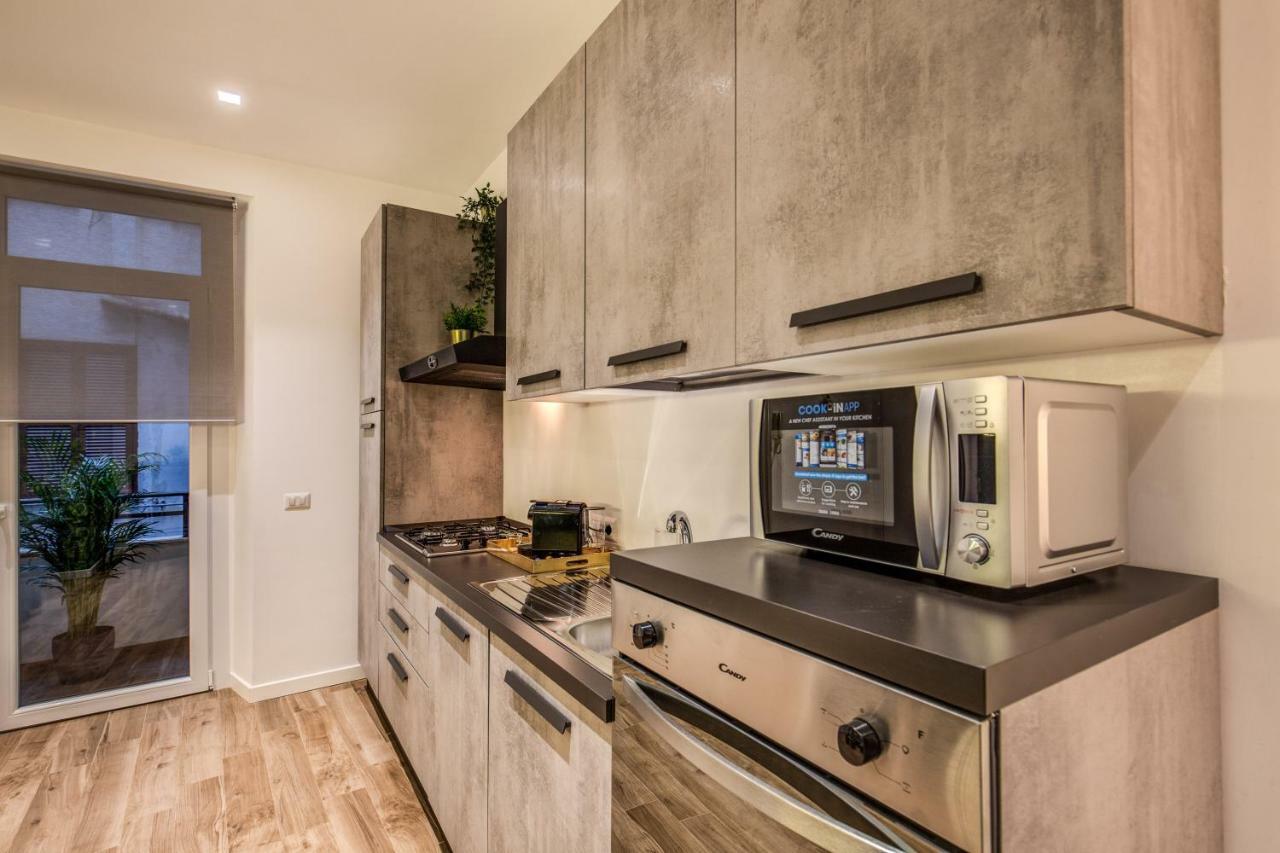 Lovely Rome Apartments - Historic City Center מראה חיצוני תמונה