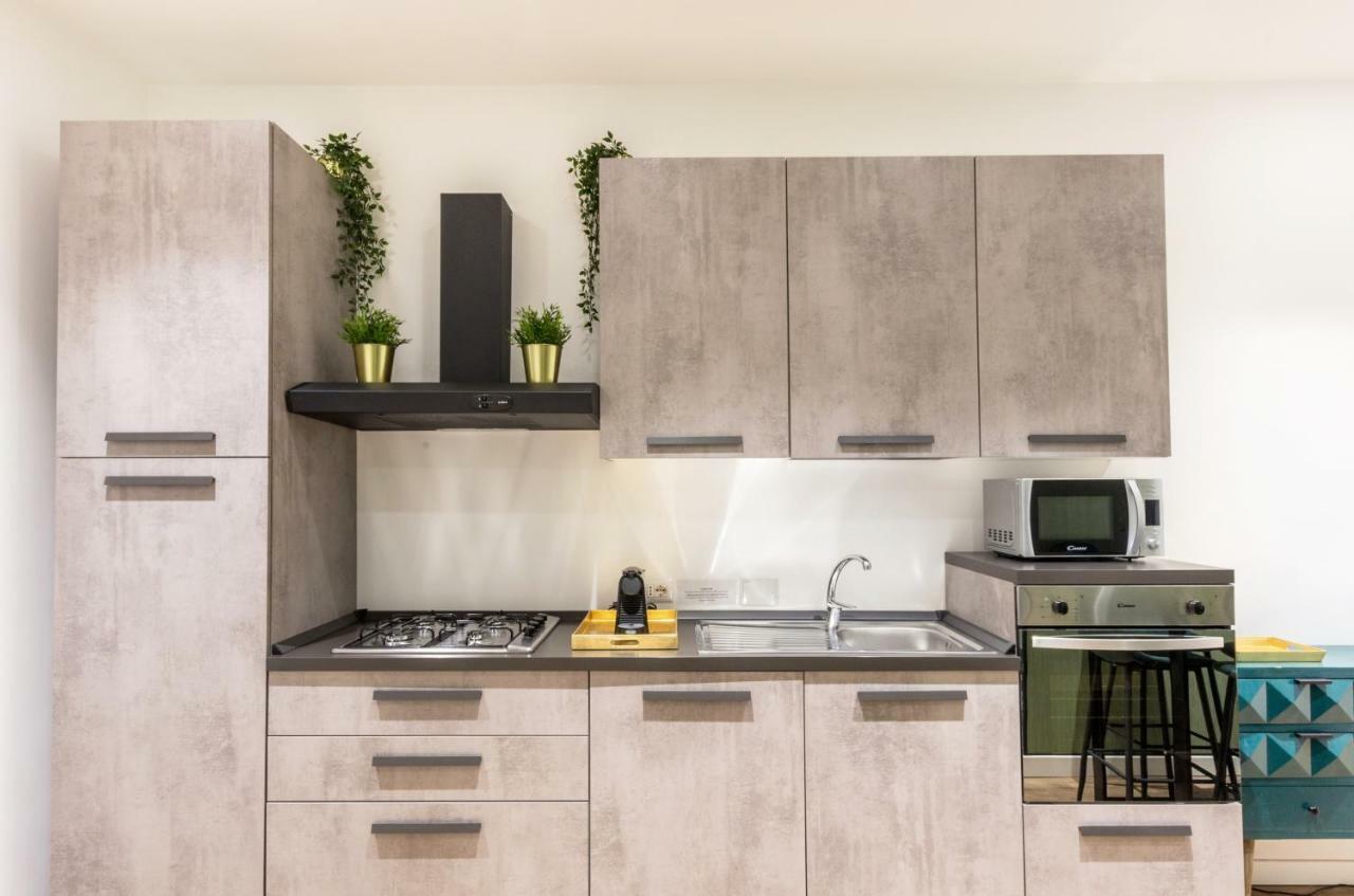 Lovely Rome Apartments - Historic City Center מראה חיצוני תמונה